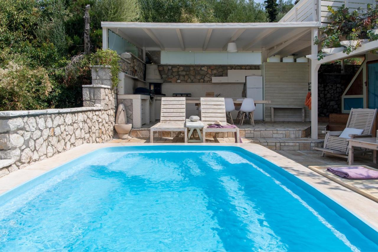 Villa Christianna Studios Áyios Nikítas Extérieur photo
