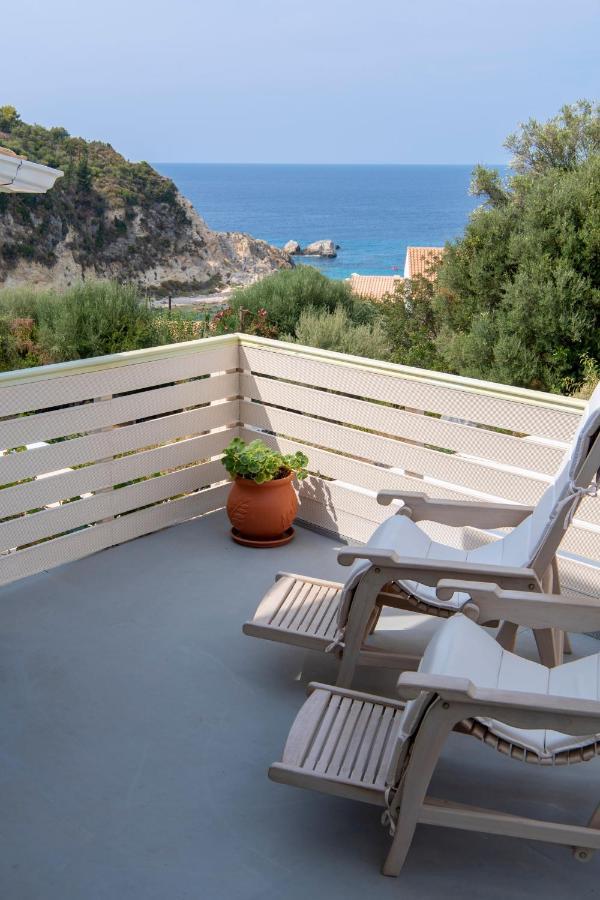 Villa Christianna Studios Áyios Nikítas Extérieur photo
