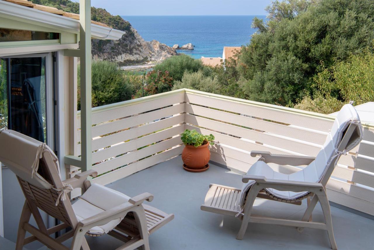 Villa Christianna Studios Áyios Nikítas Extérieur photo