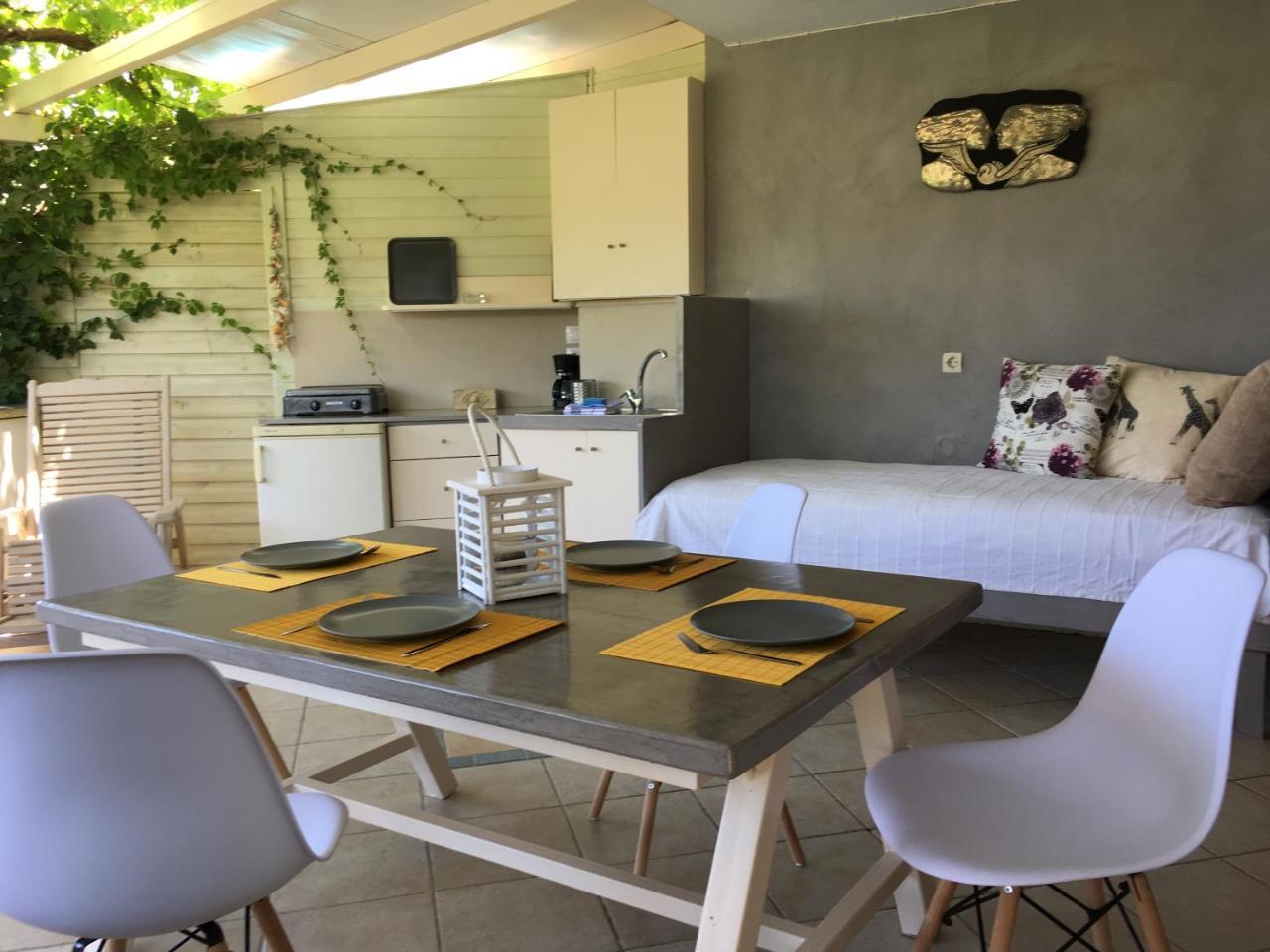 Villa Christianna Studios Áyios Nikítas Extérieur photo